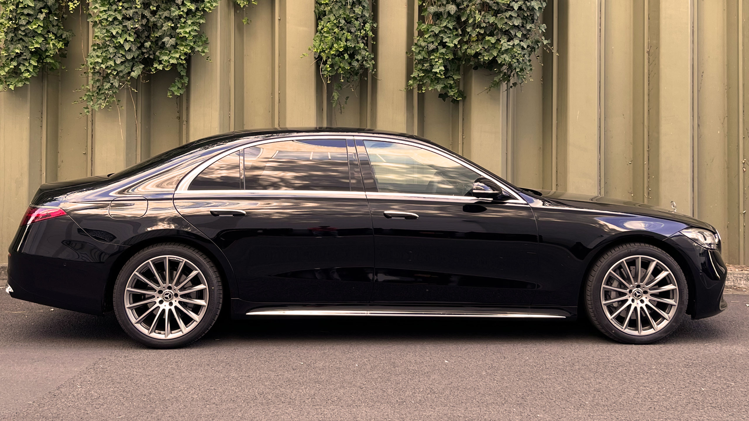 S-class-side-3